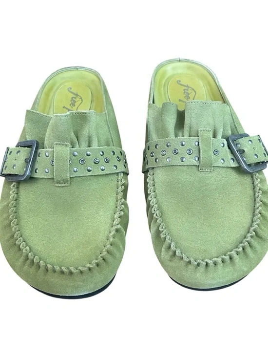 Studded After Riding Mules - Picture 3 of 4